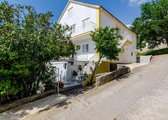 Appartamento Bind - Comfort Double With Patio And Garden View R4