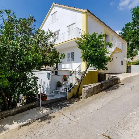 Apartament Bind - Comfort Double With Patio And Garden View R4