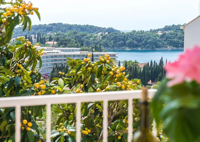 Apartament Bind - Comfort Double With Patio And Garden View R4 *